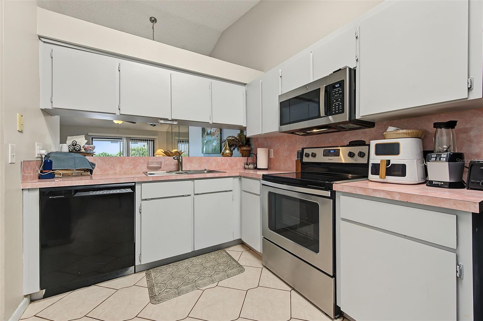 2771 SUMMERDALE DR #7 — photo 16