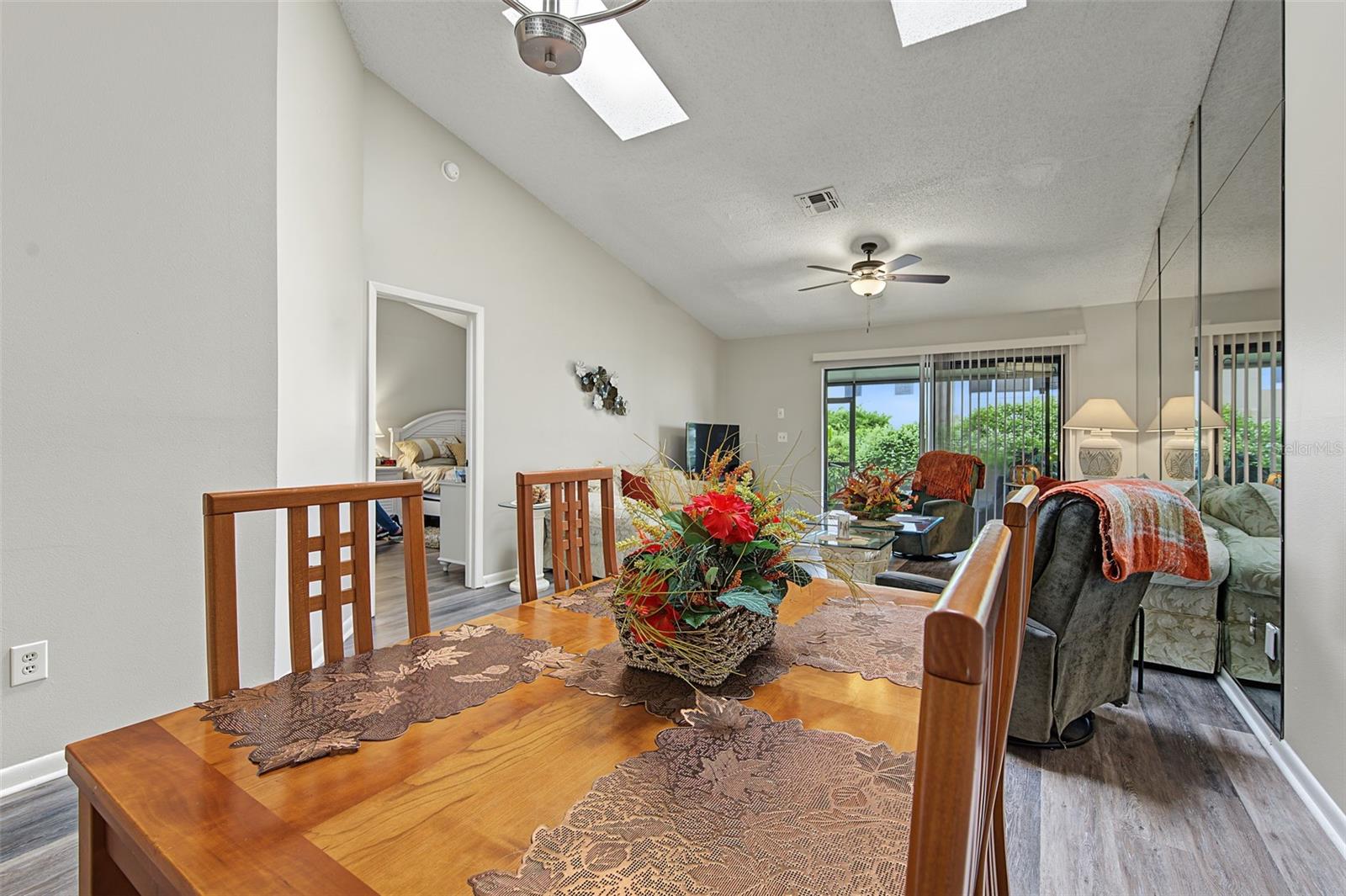 2771 SUMMERDALE DR #7 — photo 13