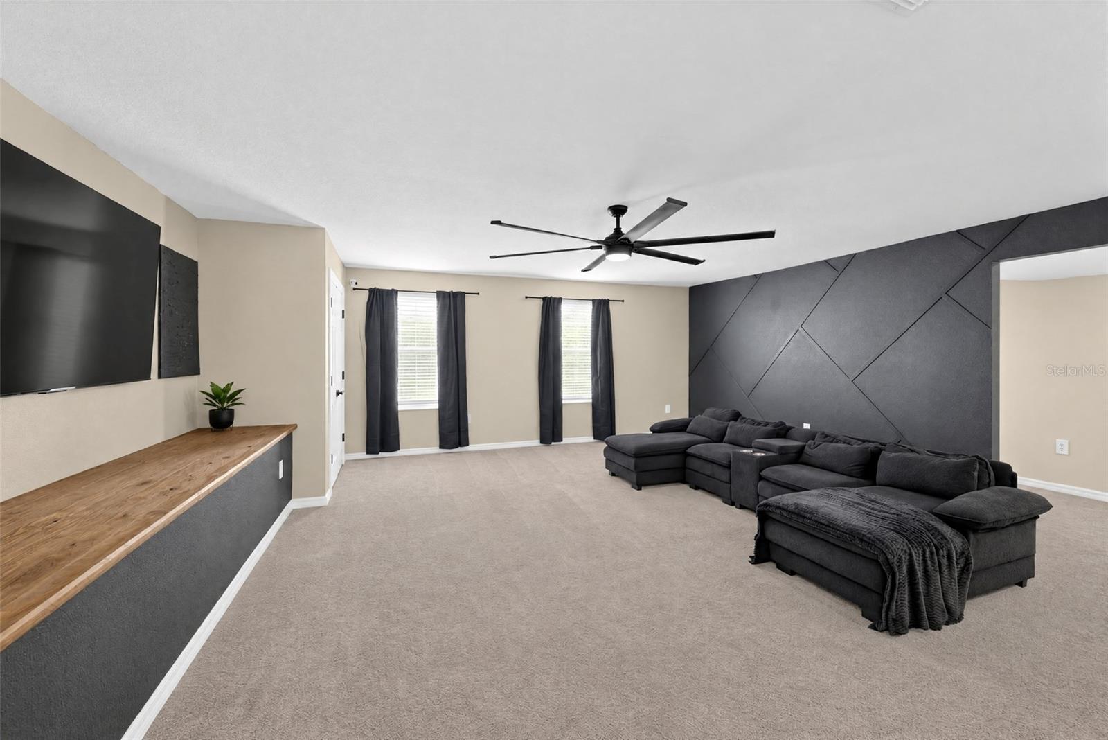 4974 EAGLE ROCK DR — photo 27