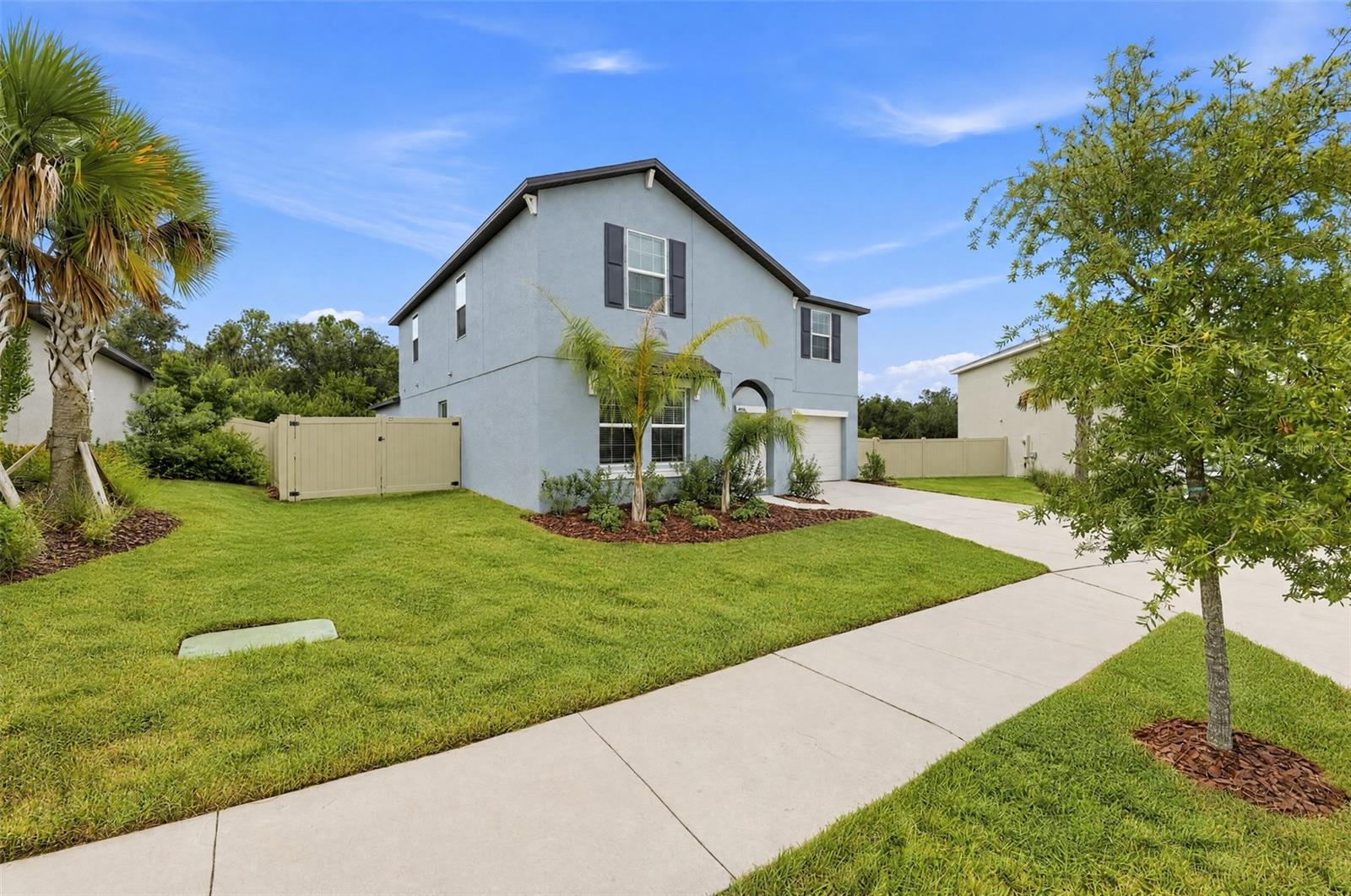 4974 EAGLE ROCK DR — photo 3