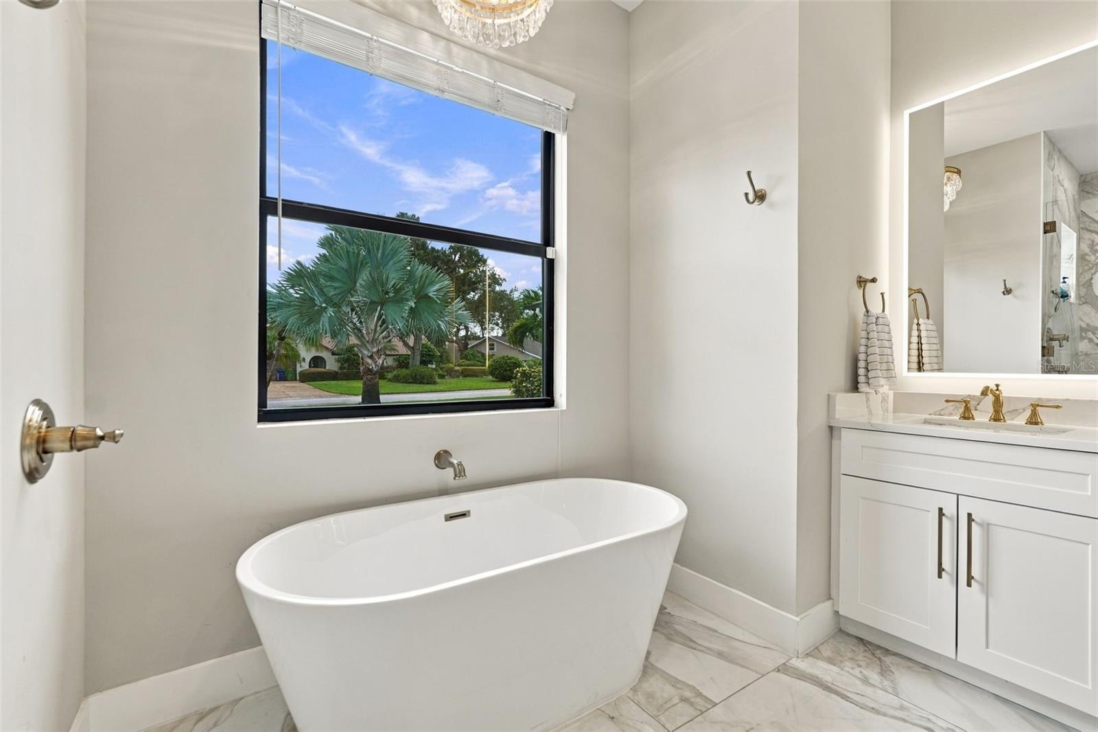 3946 COUNTRY VIEW DR — photo 41