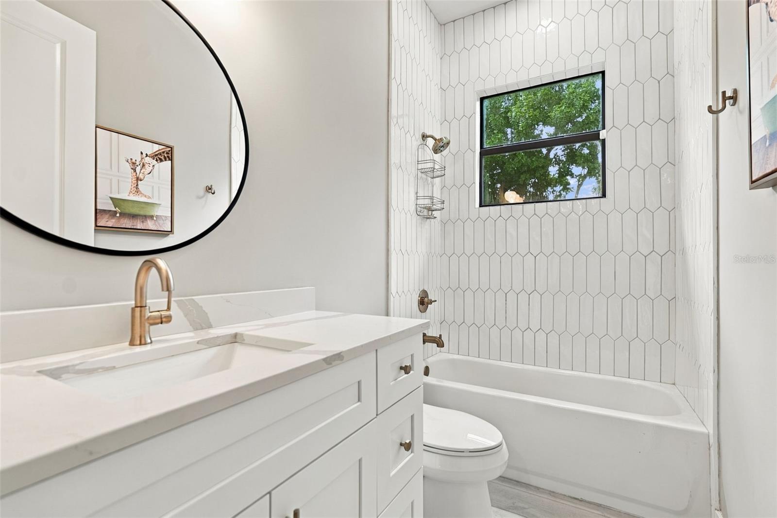 3946 COUNTRY VIEW DR — photo 47