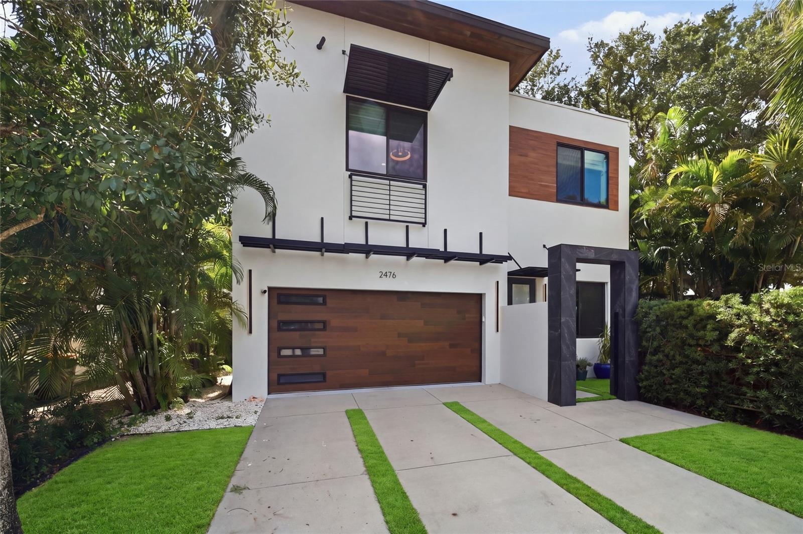 2476 FLOYD ST — photo 45