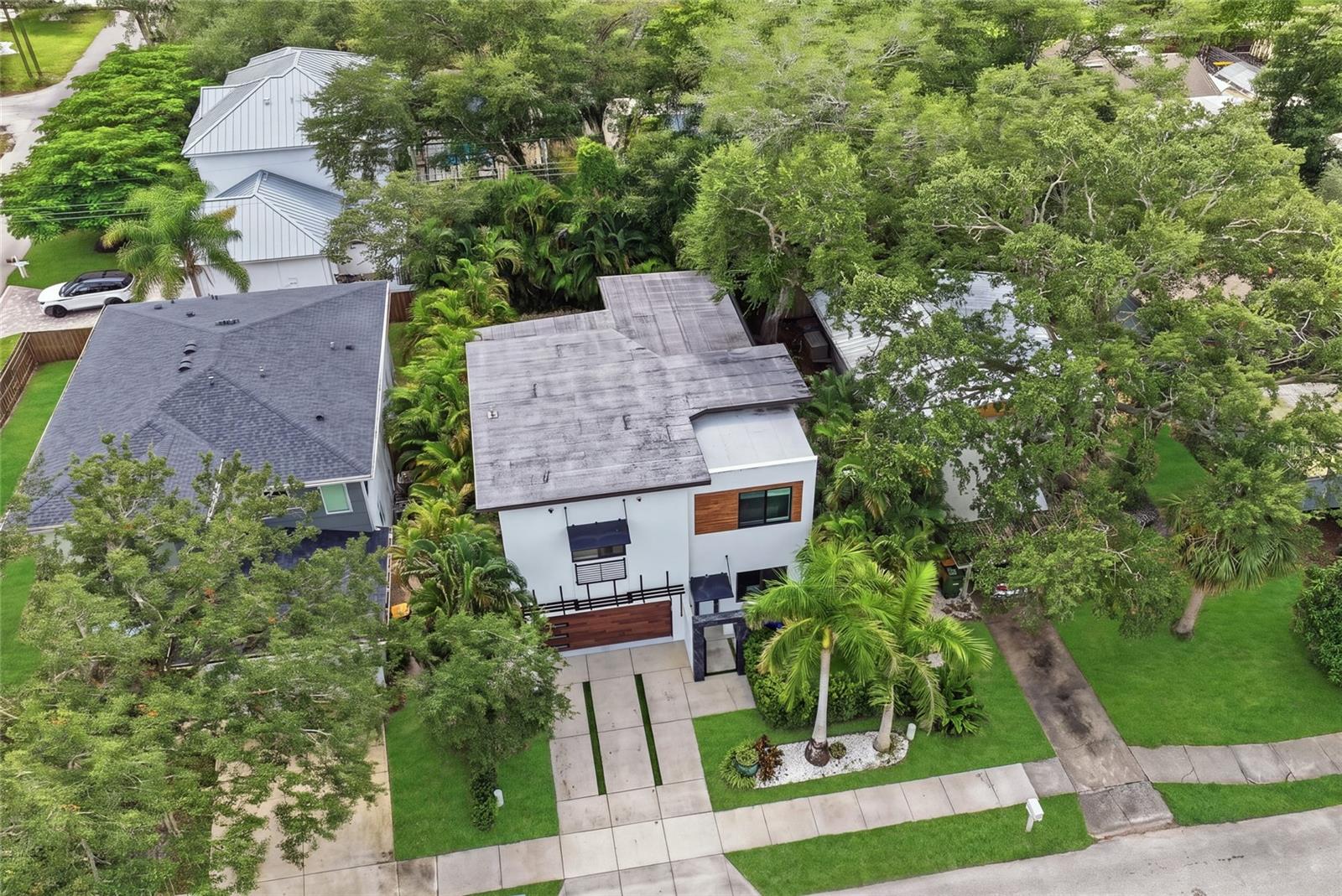 2476 FLOYD ST — photo 47