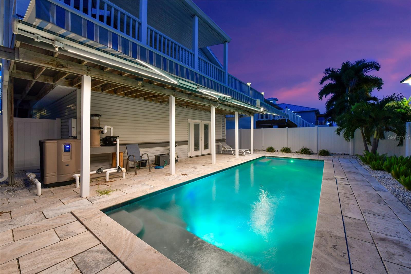 264 S HARBOR DR — photo 19