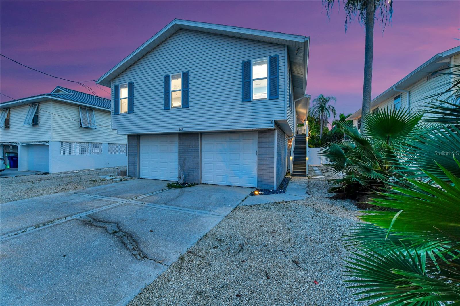 264 S HARBOR DR — photo 23