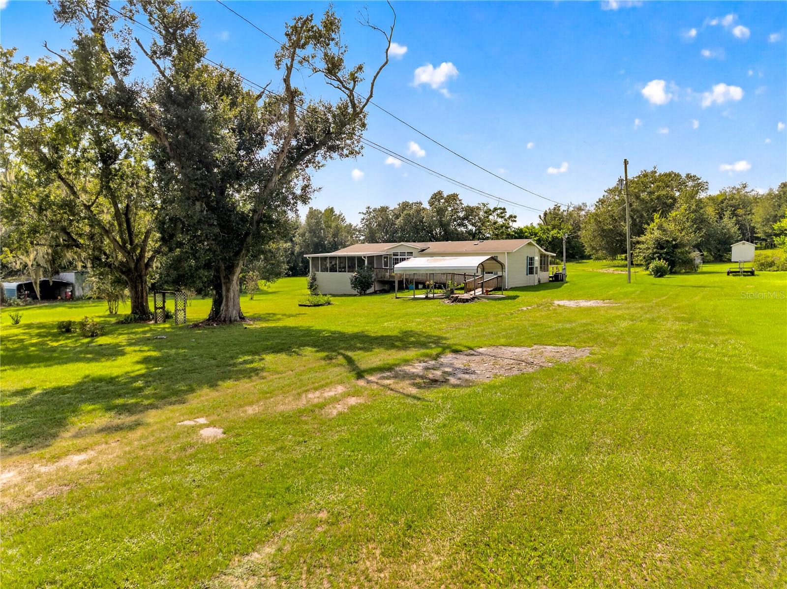 8425 HEATHER DR — photo 3