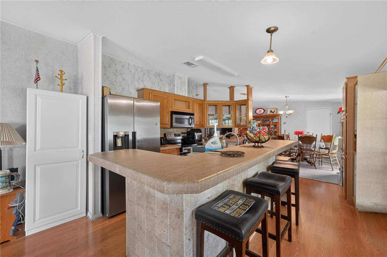 8425 HEATHER DR — photo 16