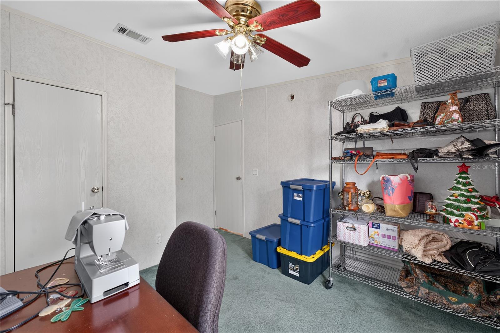 8425 HEATHER DR — photo 29