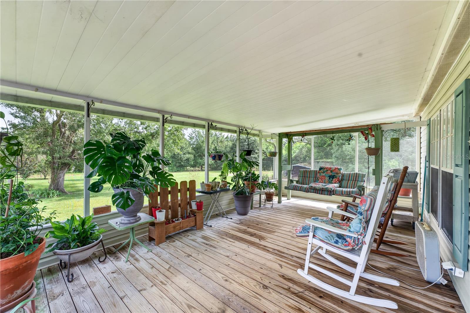 8425 HEATHER DR — photo 7
