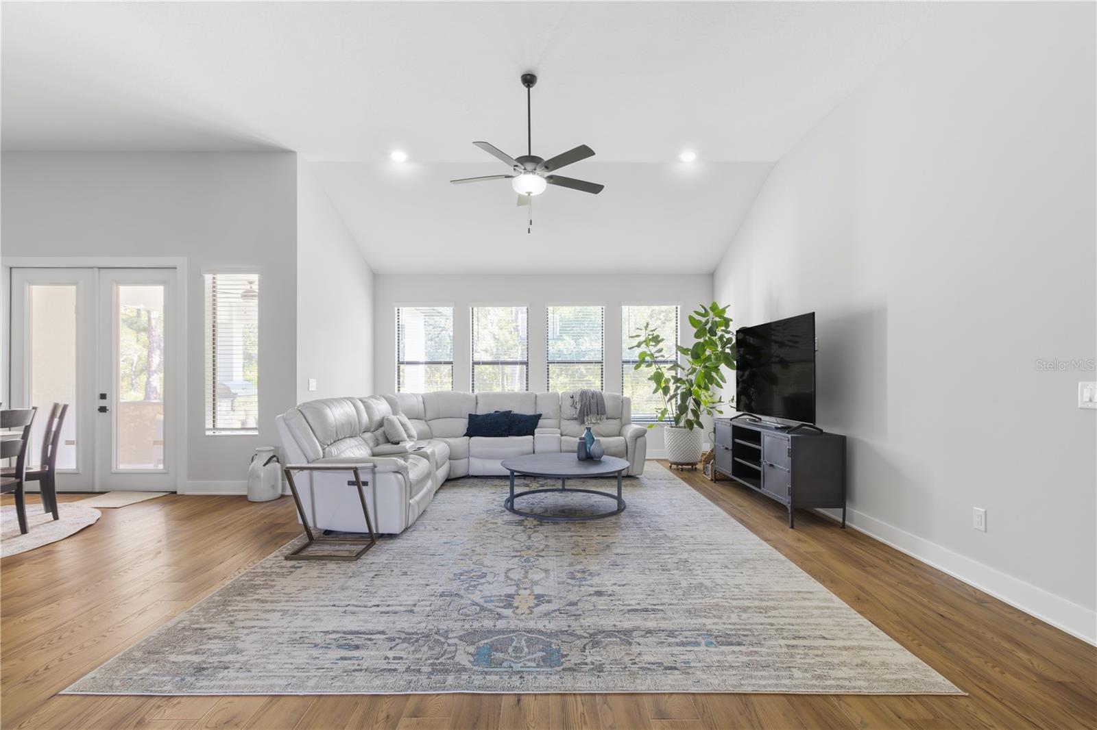 17000 NOKOTA AVE — photo 11