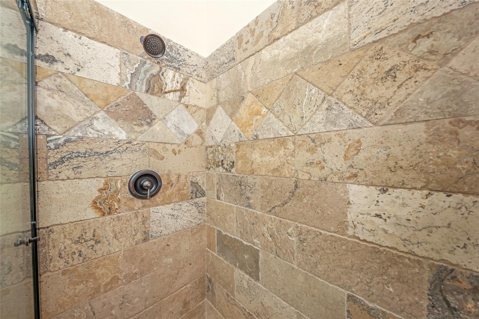 4613 HARBORPOINTE DR — photo 8