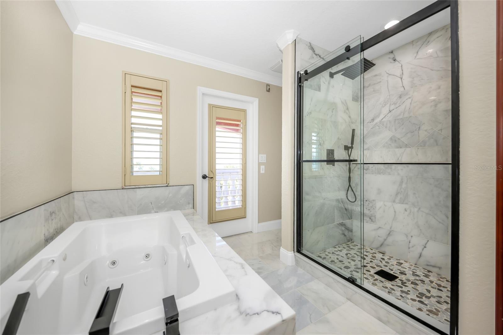 4613 HARBORPOINTE DR — photo 16