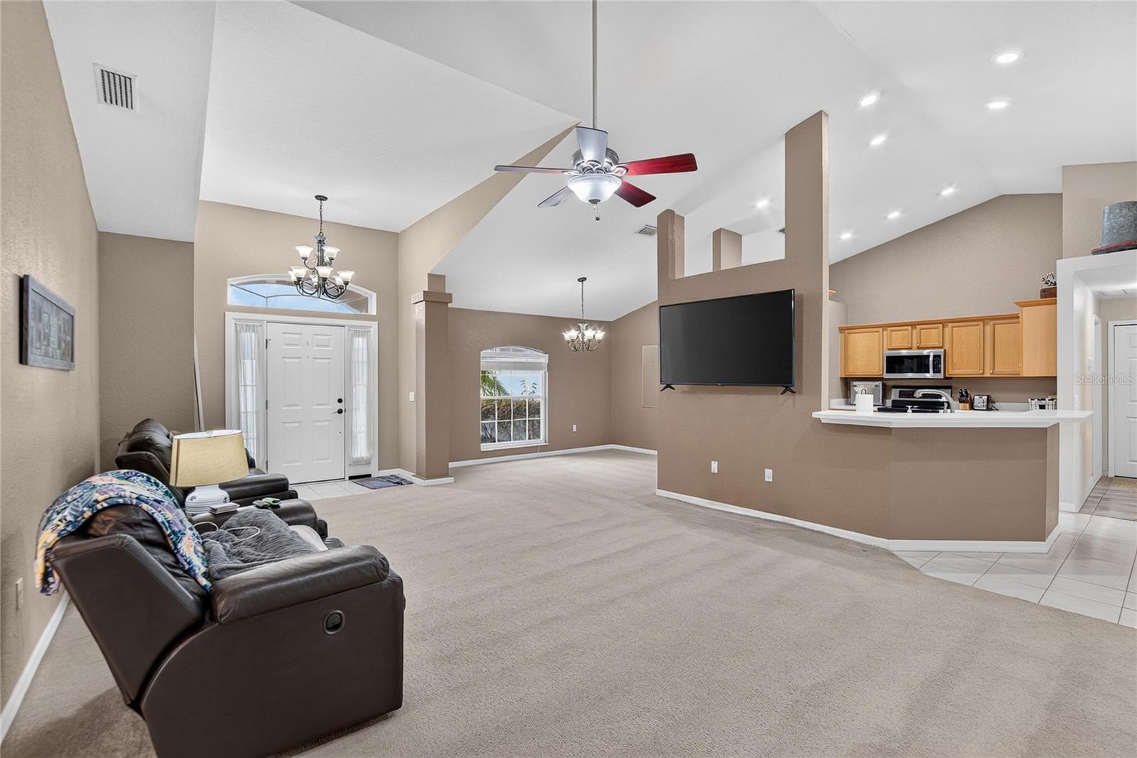 3716 MCELVEEN AVE — photo 13
