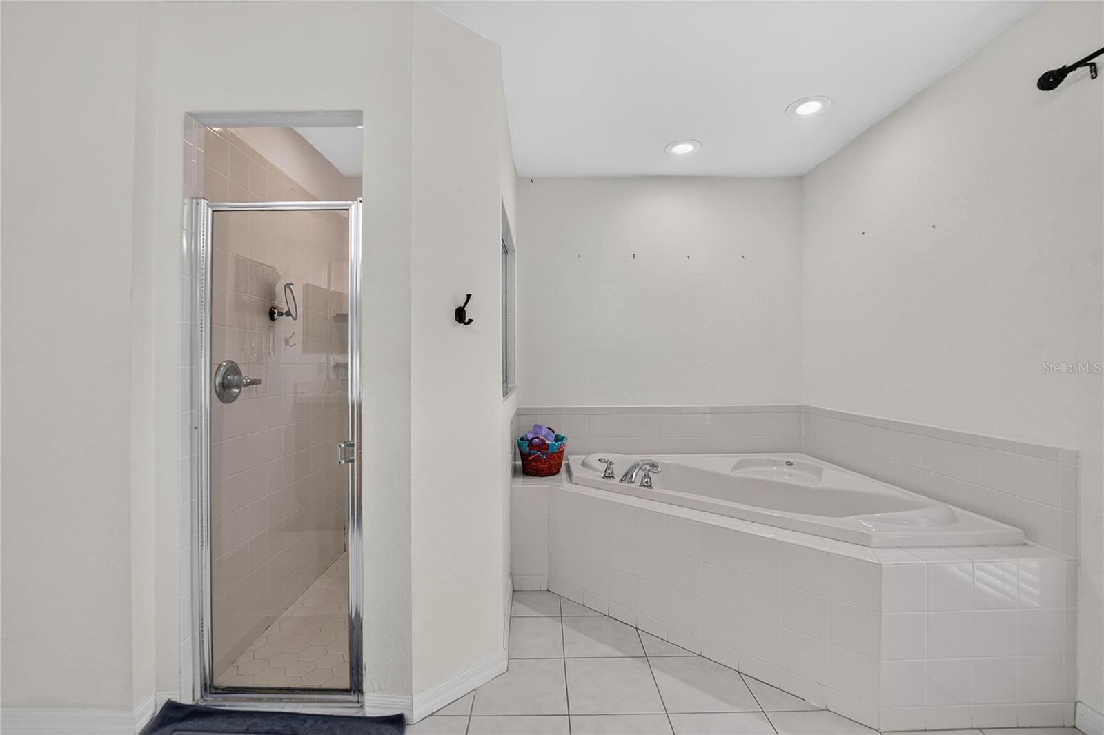 3716 MCELVEEN AVE — photo 32