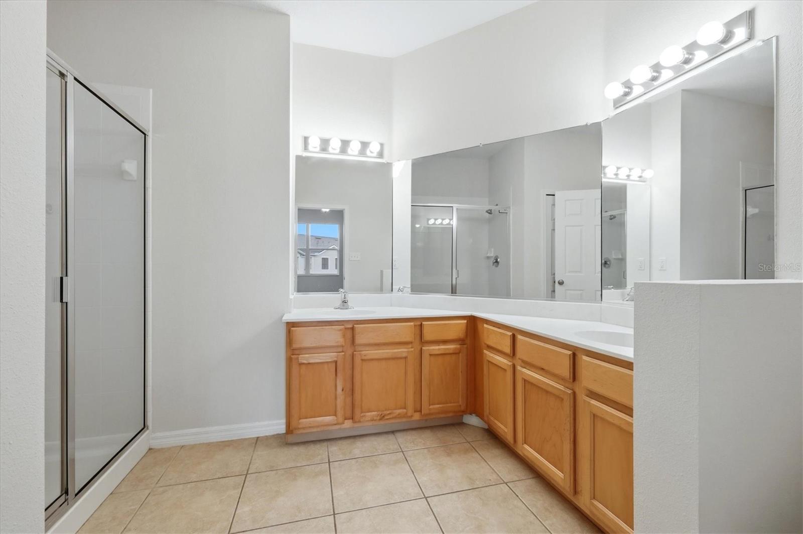 3750 PARKRIDGE CIR #24-103 — photo 24