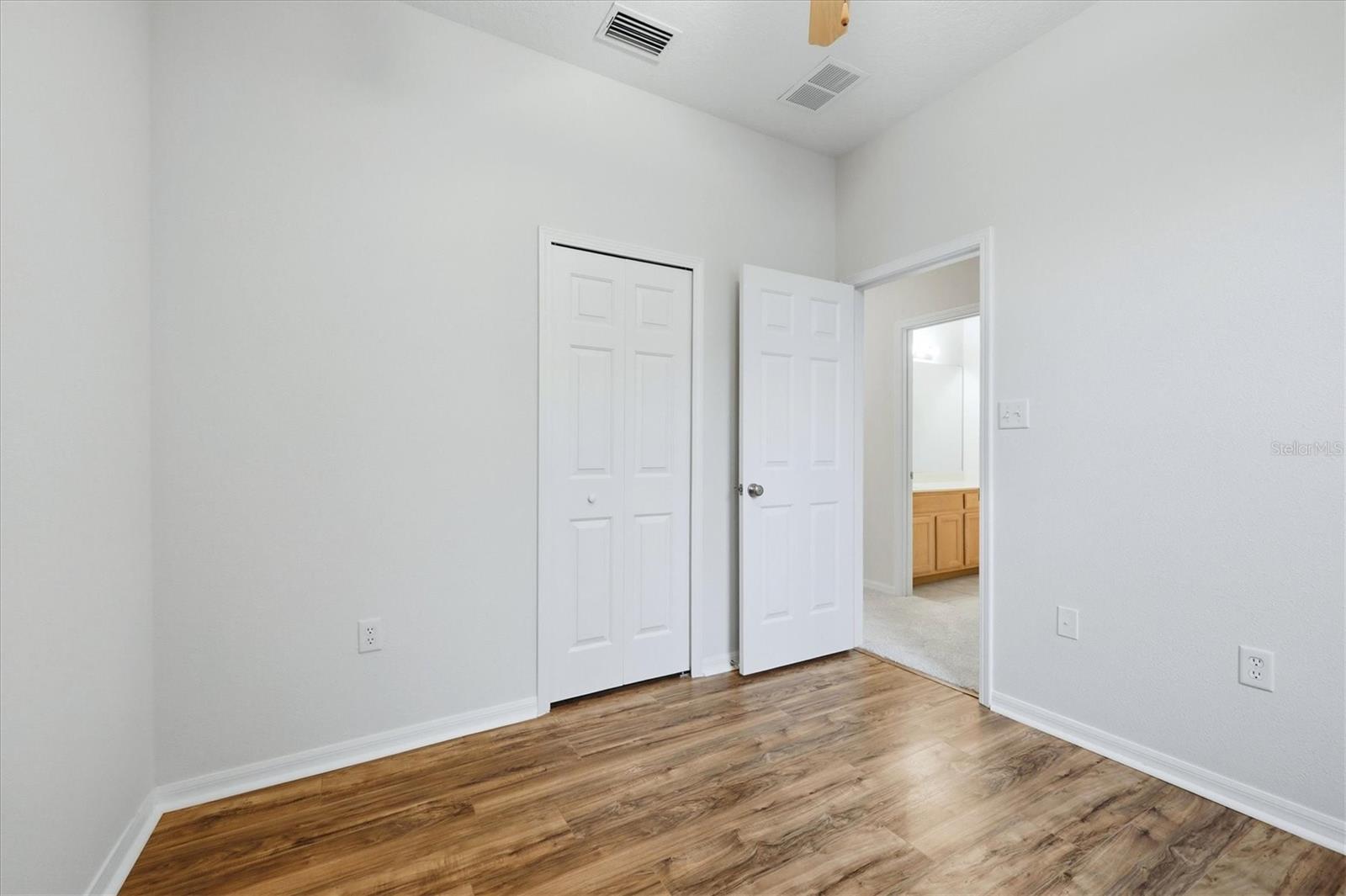 3750 PARKRIDGE CIR #24-103 — photo 29
