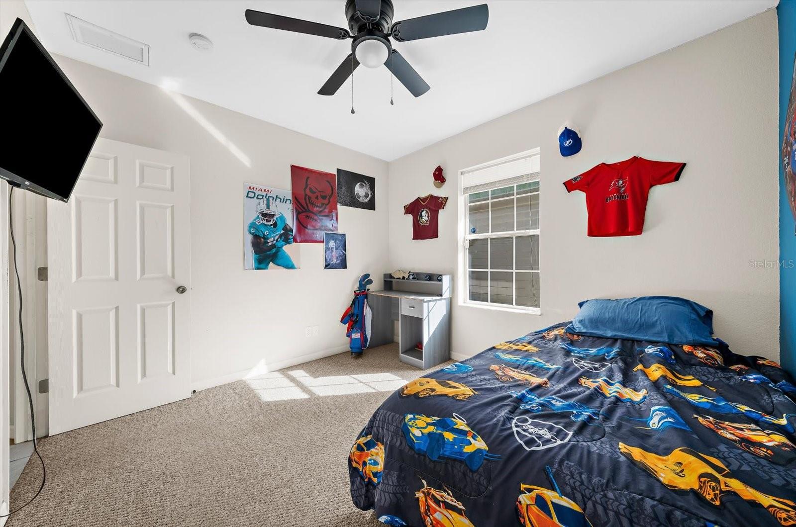 217 SAN CARLOS AVE — photo 25