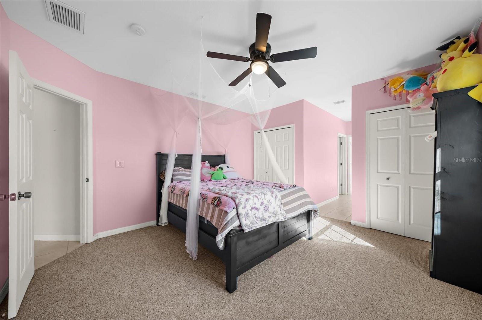 217 SAN CARLOS AVE — photo 27
