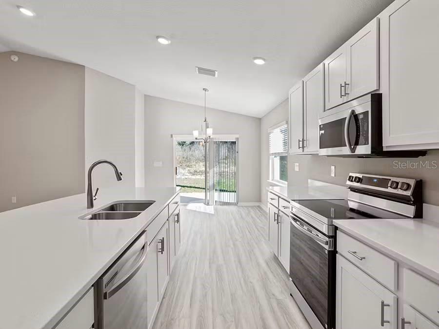 12319 ALTEZA CIR — photo 3