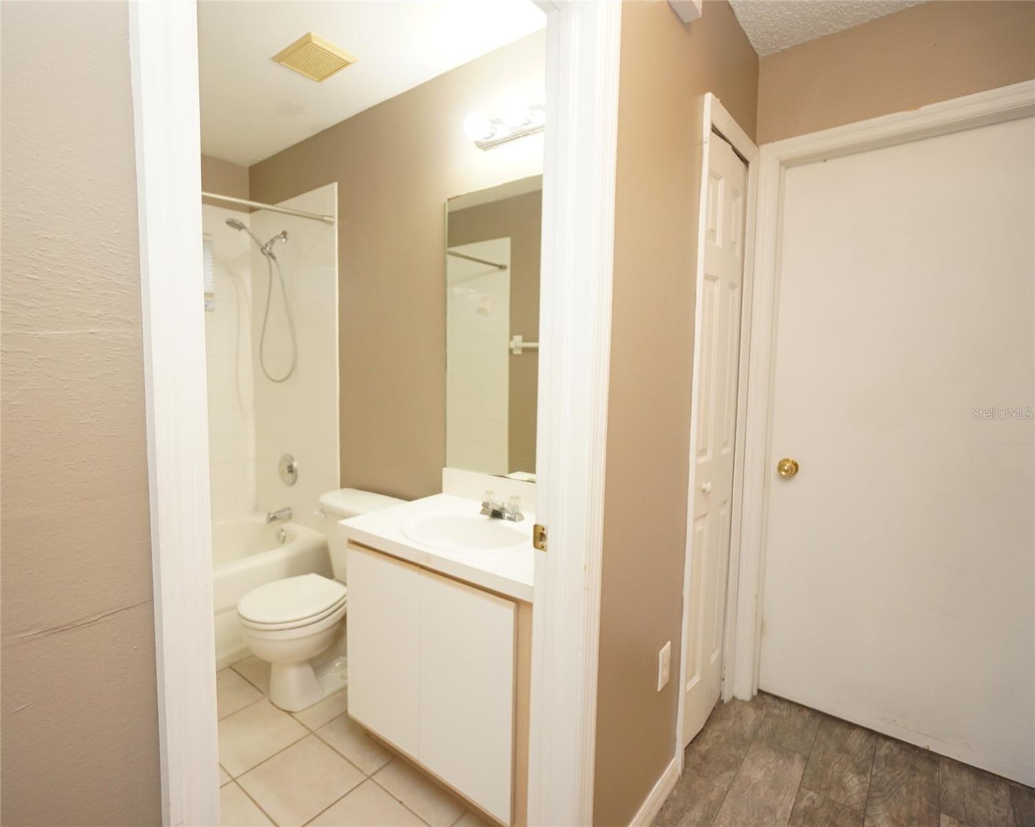 3106 PINE TOP DR — photo 12