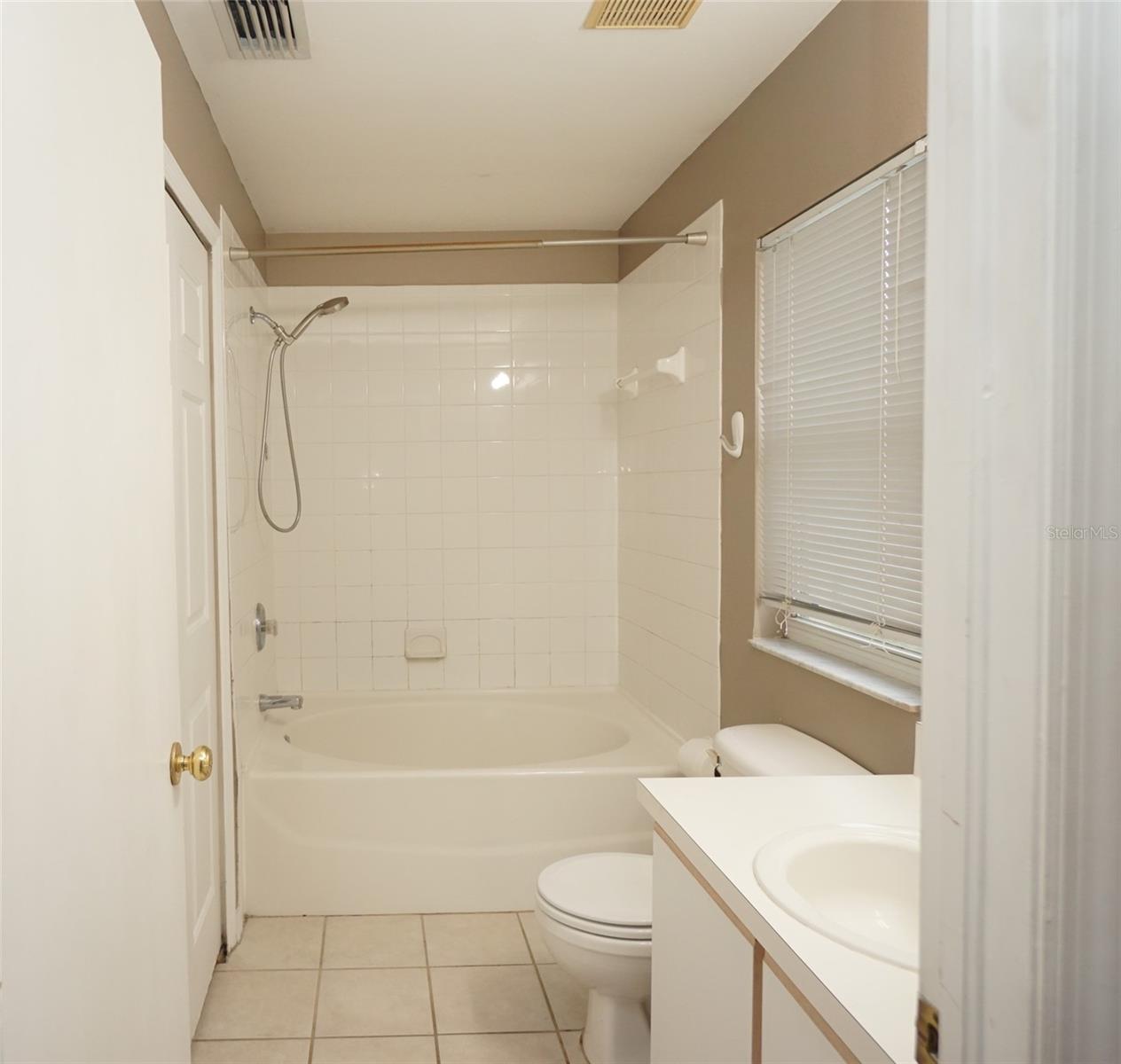 3106 PINE TOP DR — photo 18