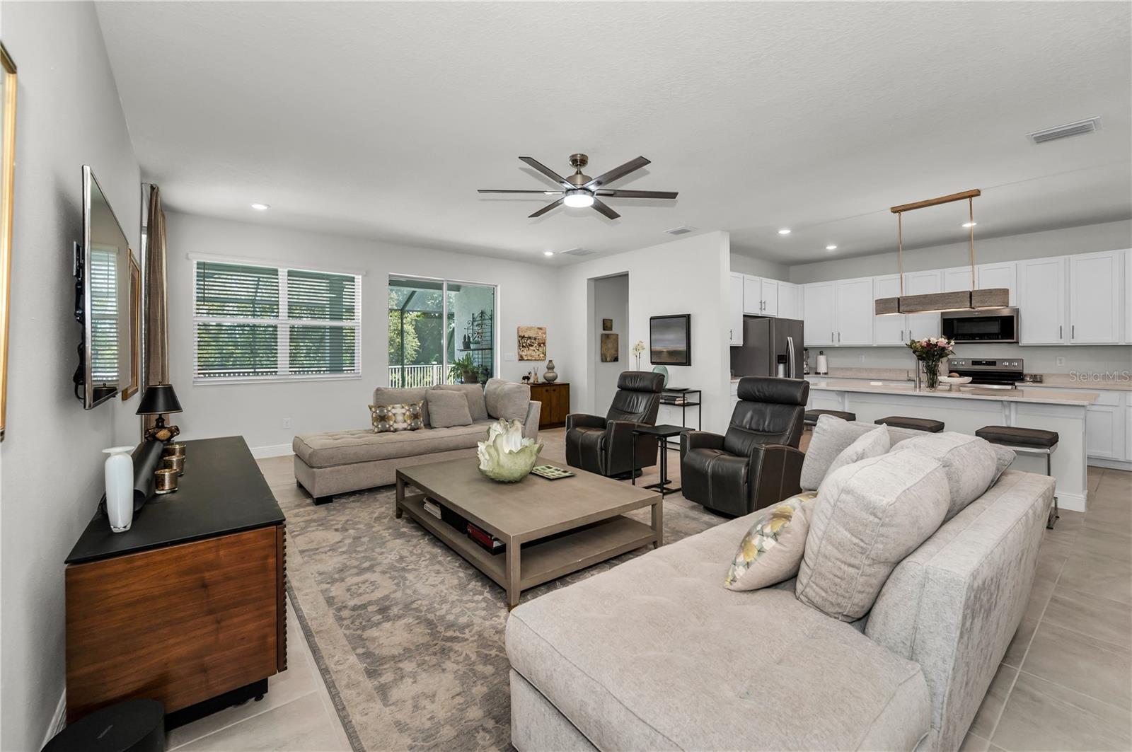 12485 ACHASTA BLVD — photo 9