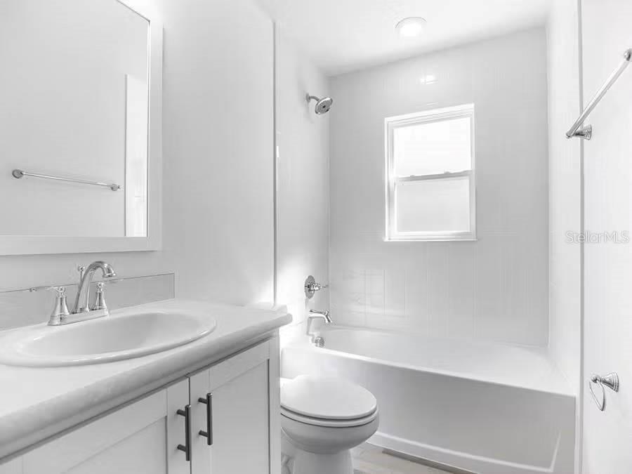 12336 ALTEZA CIR — photo 11