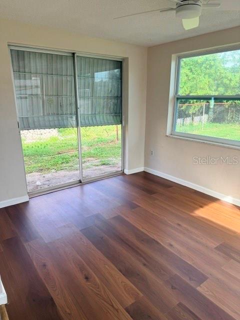 7323 OAK CREST DR — photo 10