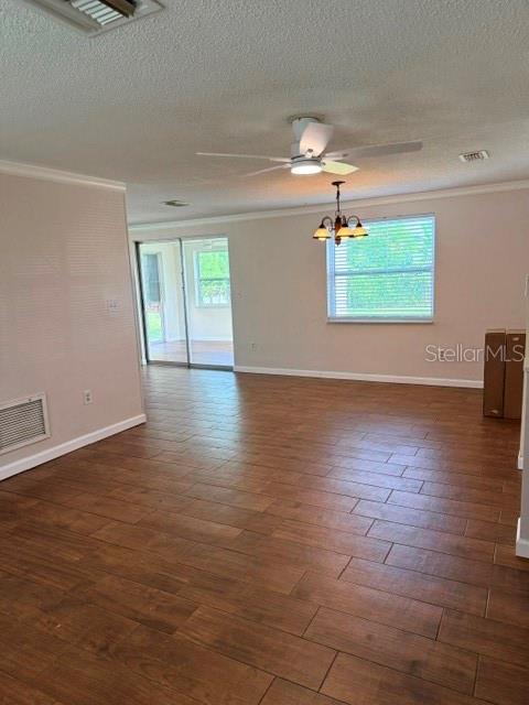 7323 OAK CREST DR — photo 24