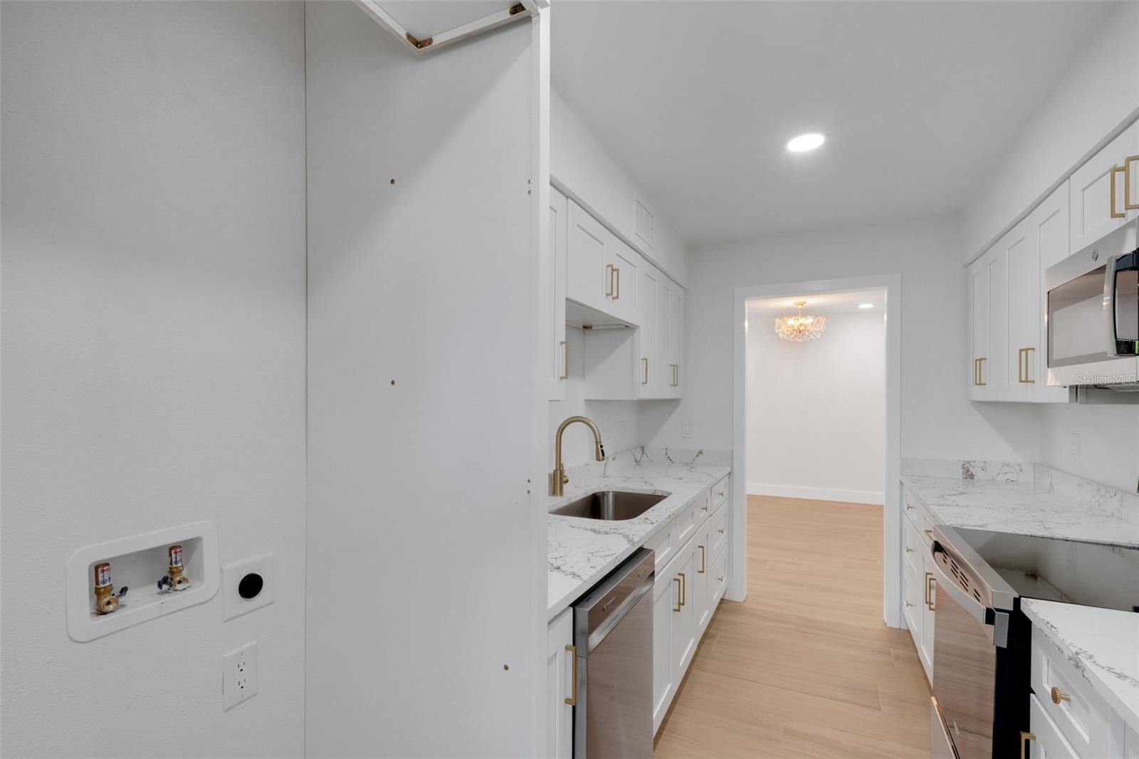 209 BEL FOREST DR #2 — photo 23