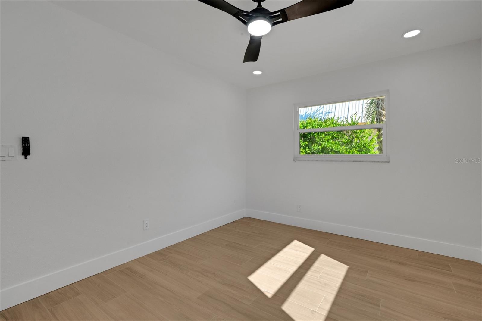 209 BEL FOREST DR #2 — photo 31