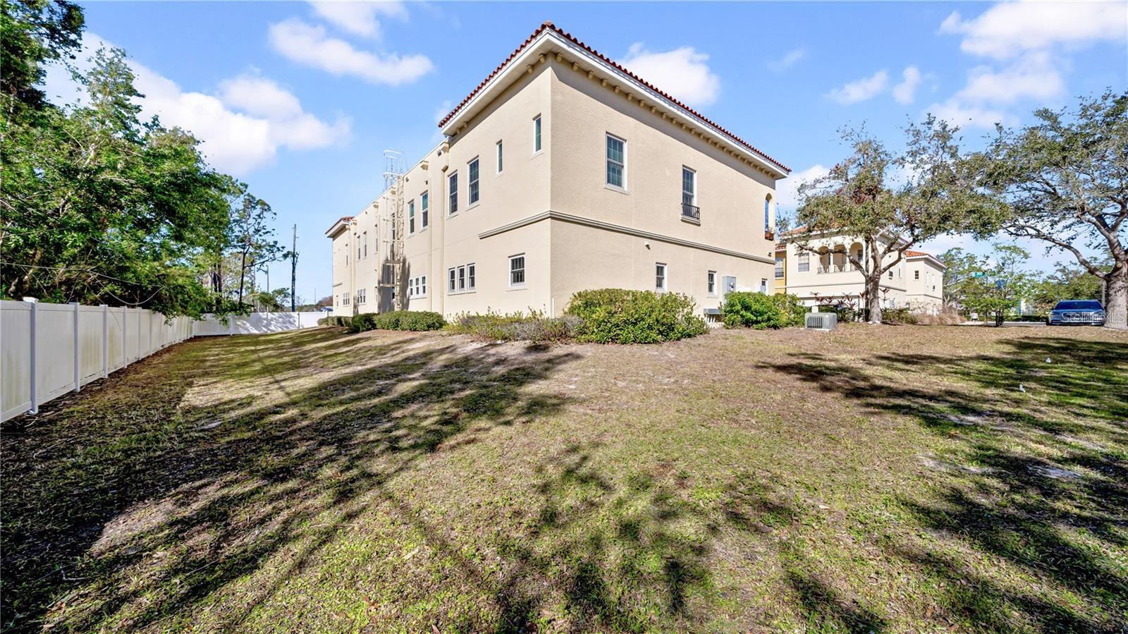 614 105TH LN N — photo 37