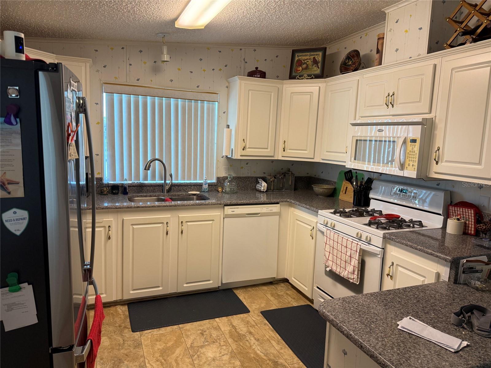 7880 54TH AVE N #102 — photo 9