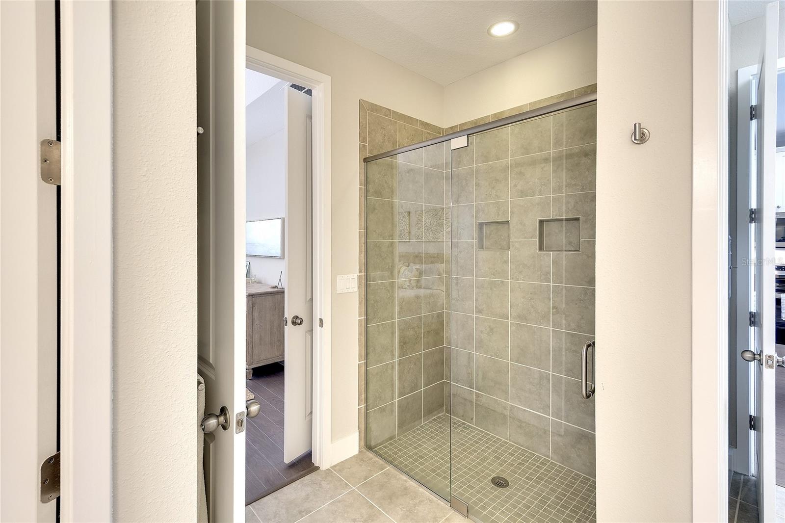 5048 COURSE DR — photo 19