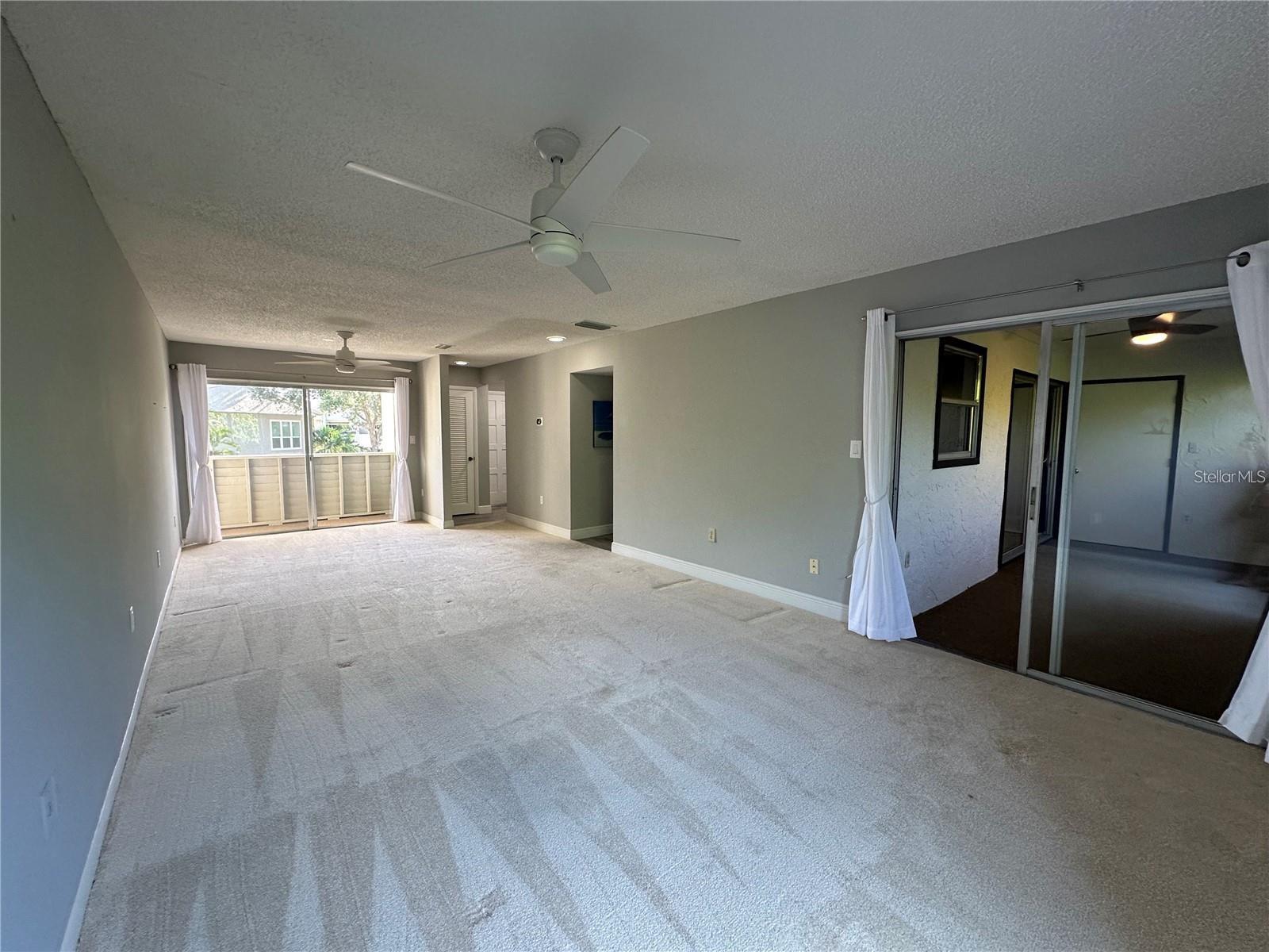 514 WINDRUSH BAY DR — photo 6