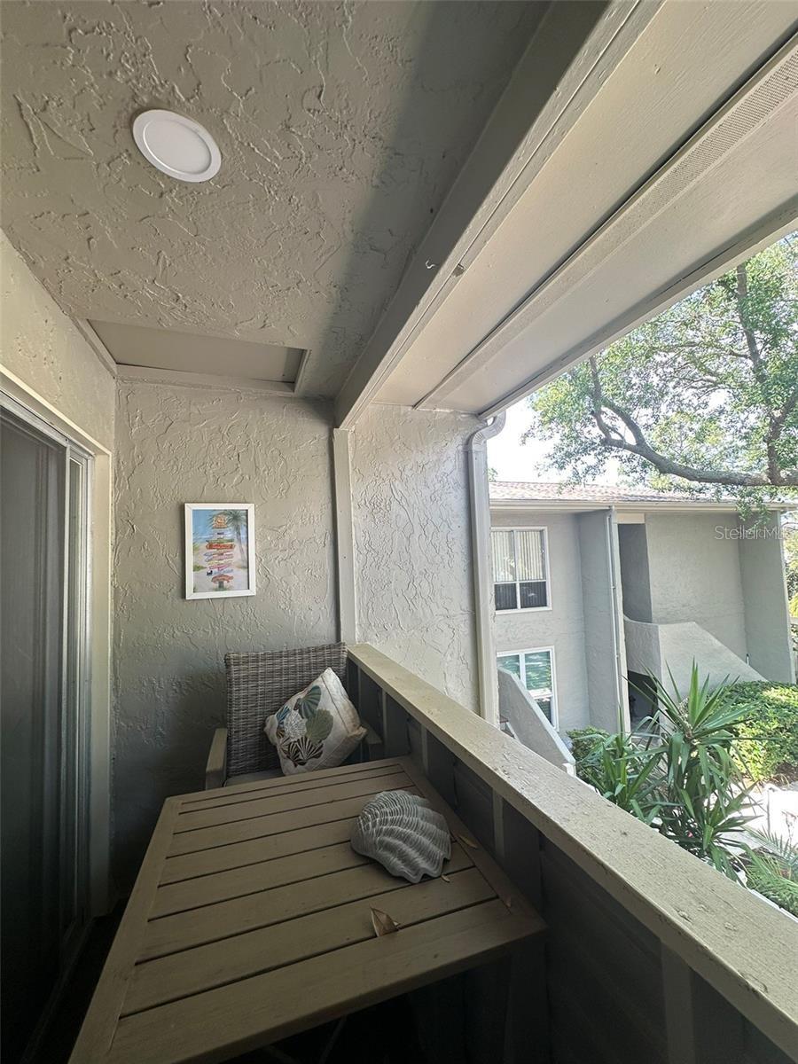 514 WINDRUSH BAY DR — photo 18