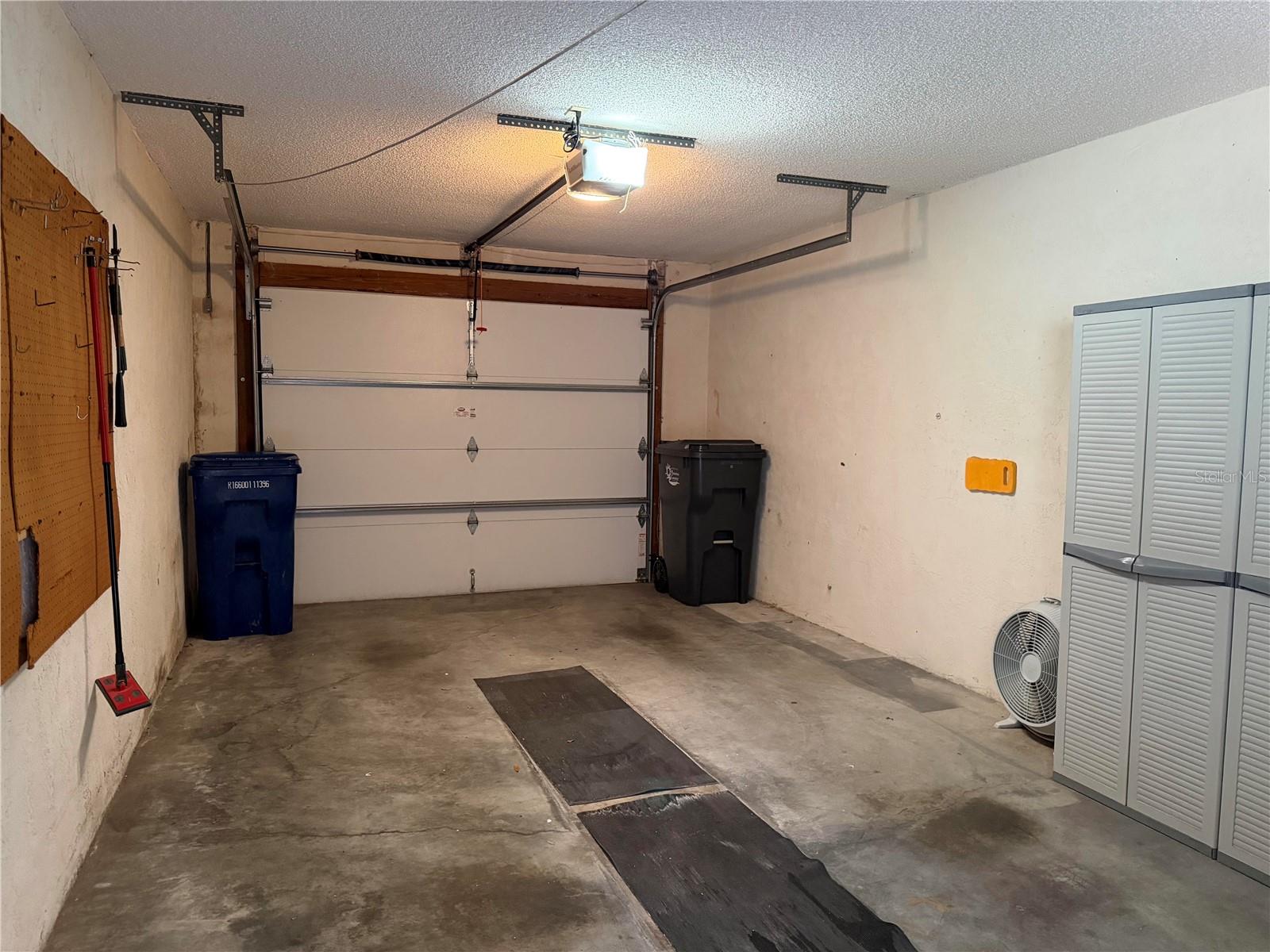 2904 OAK LN — photo 20