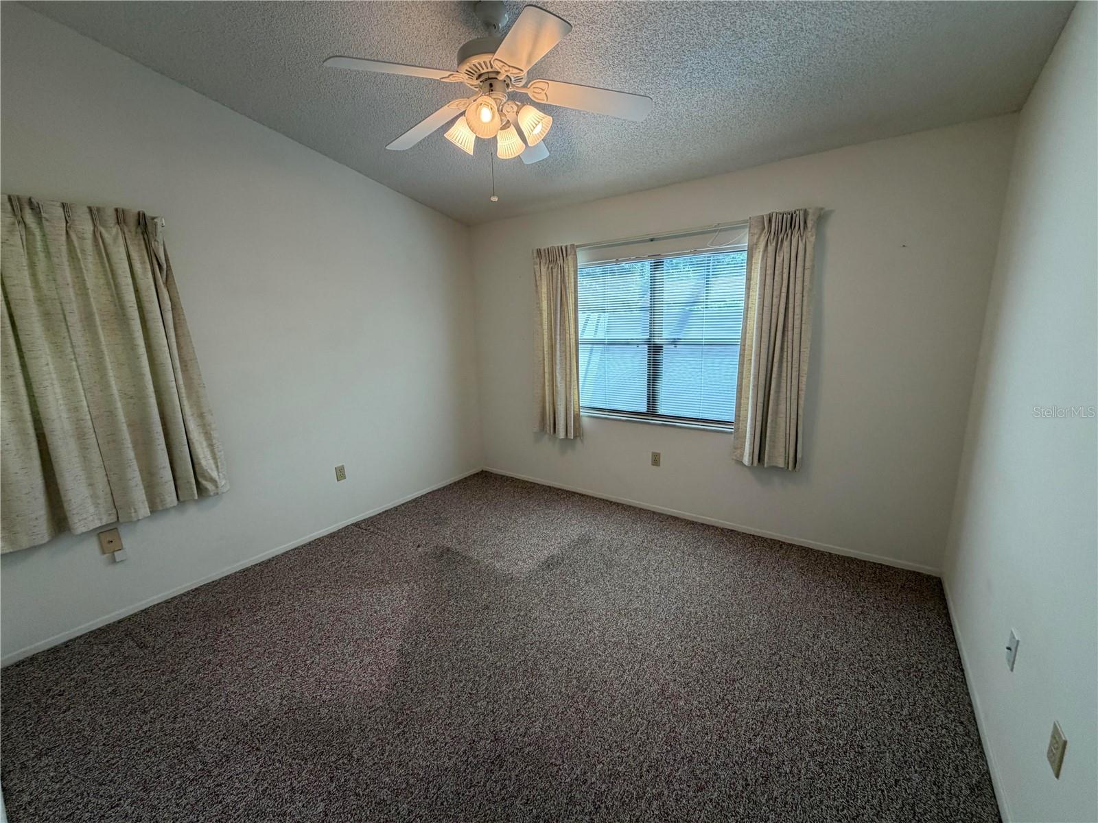 2904 OAK LN — photo 12