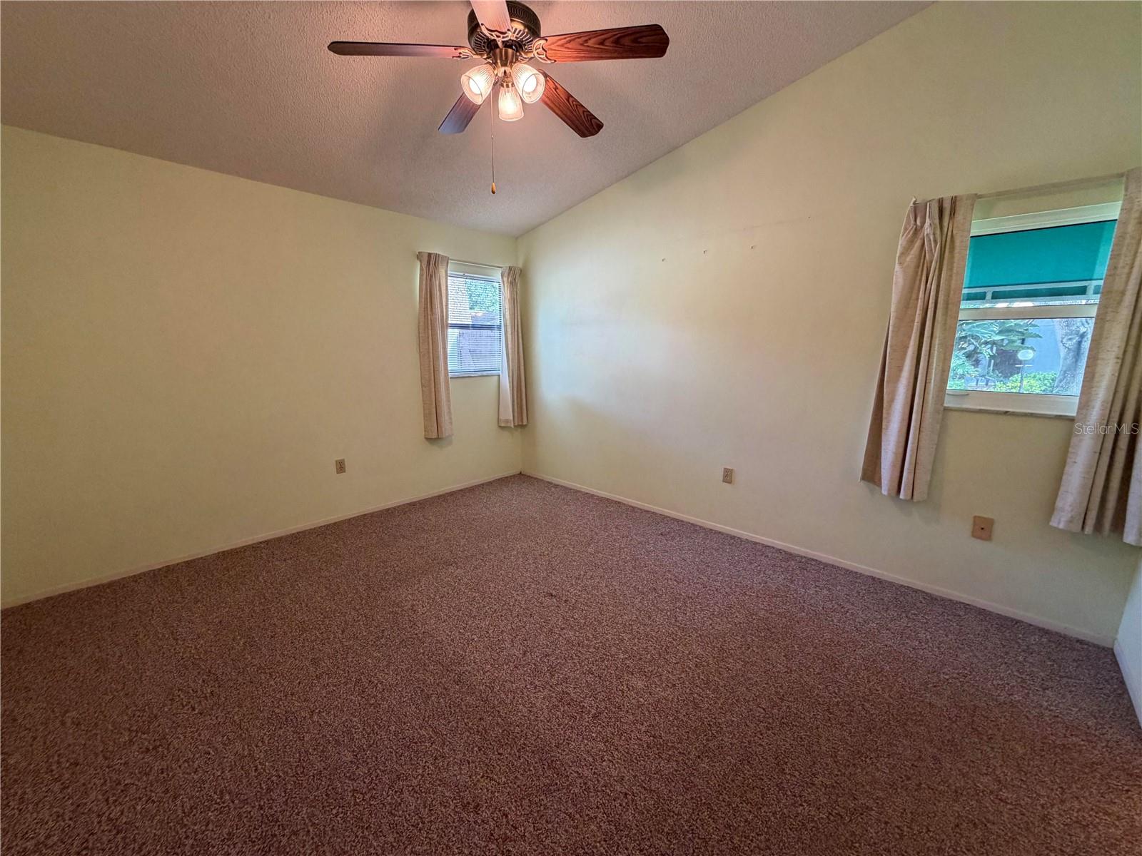 2904 OAK LN — photo 10