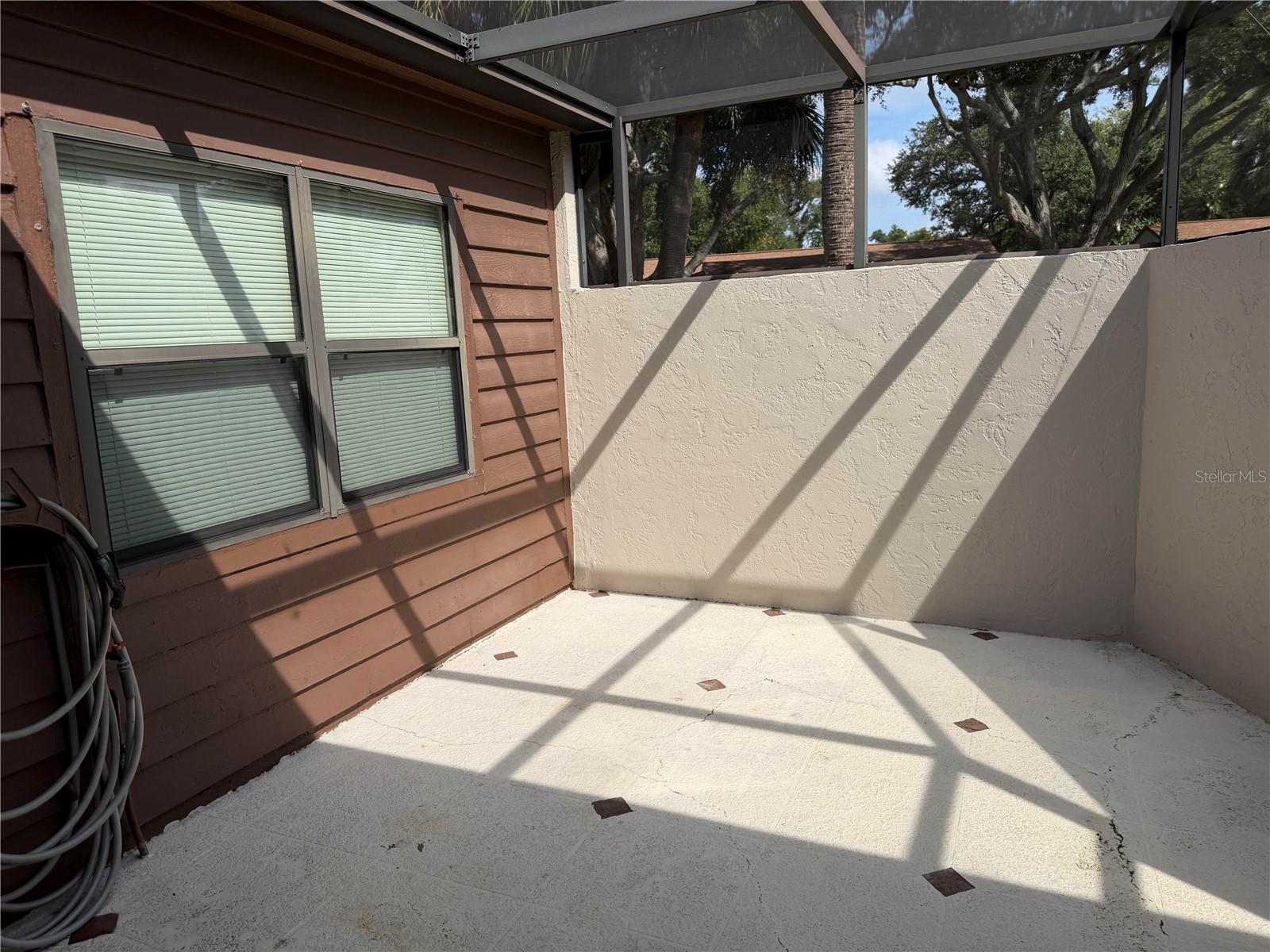 2904 OAK LN — photo 4