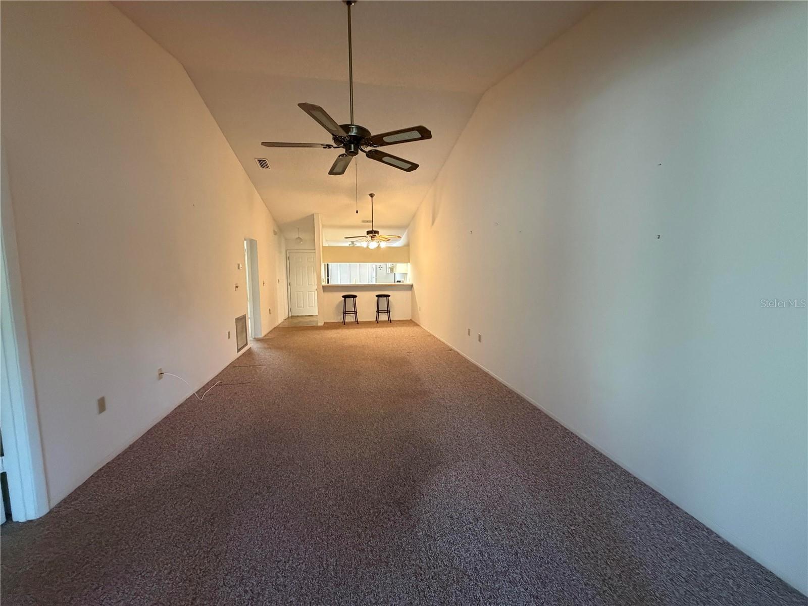 2904 OAK LN — photo 8