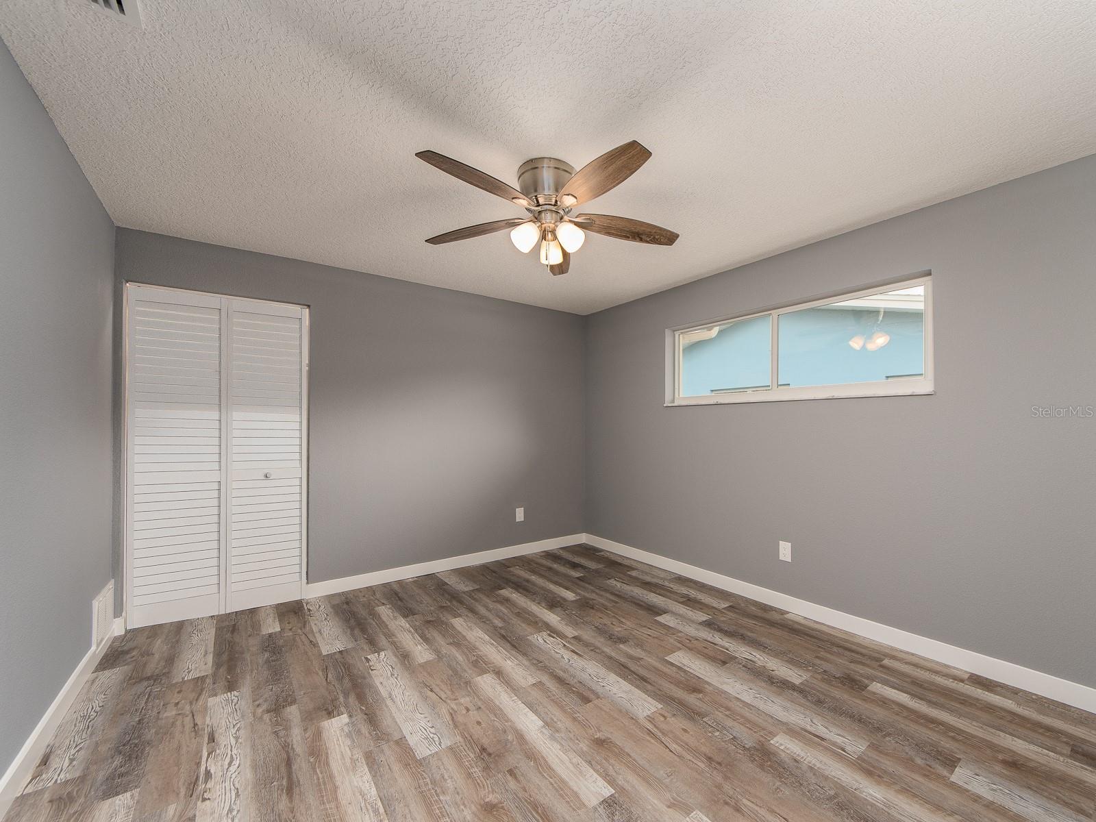 1825 YALE DR — photo 26