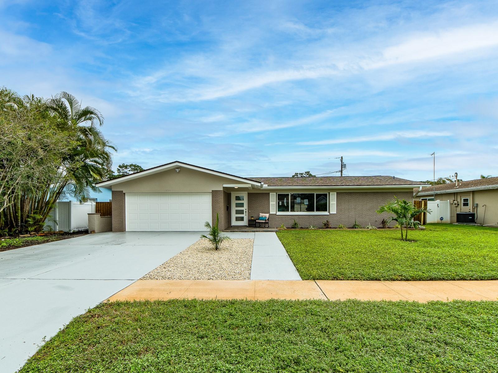 1825 YALE DR — photo 32