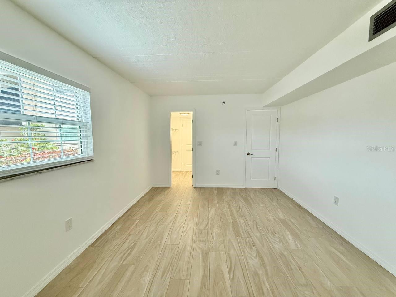 8801 BAY POINTE DR #102 — photo 16