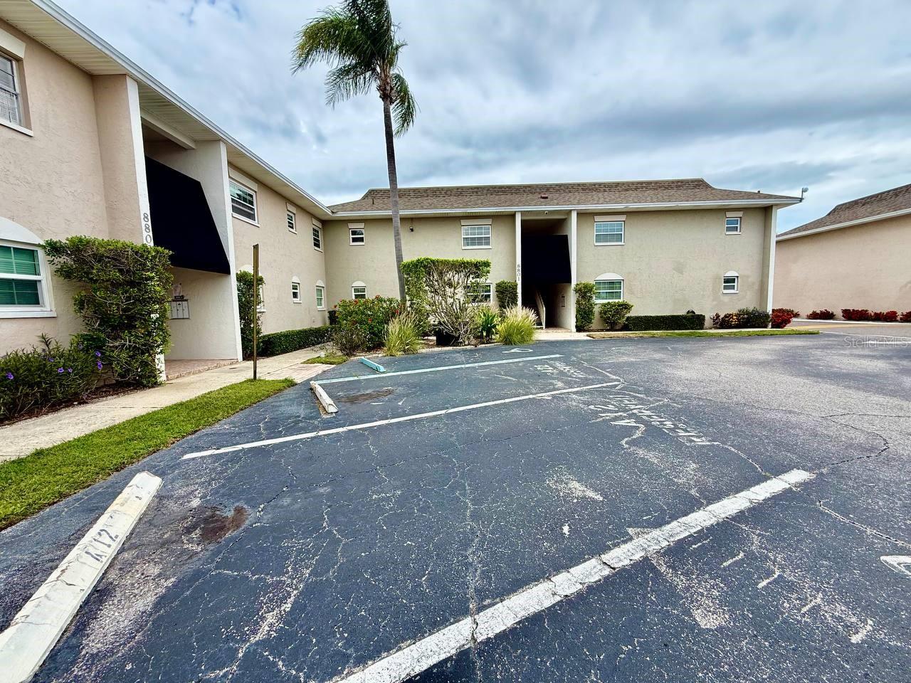 8801 BAY POINTE DR #102 — photo 4