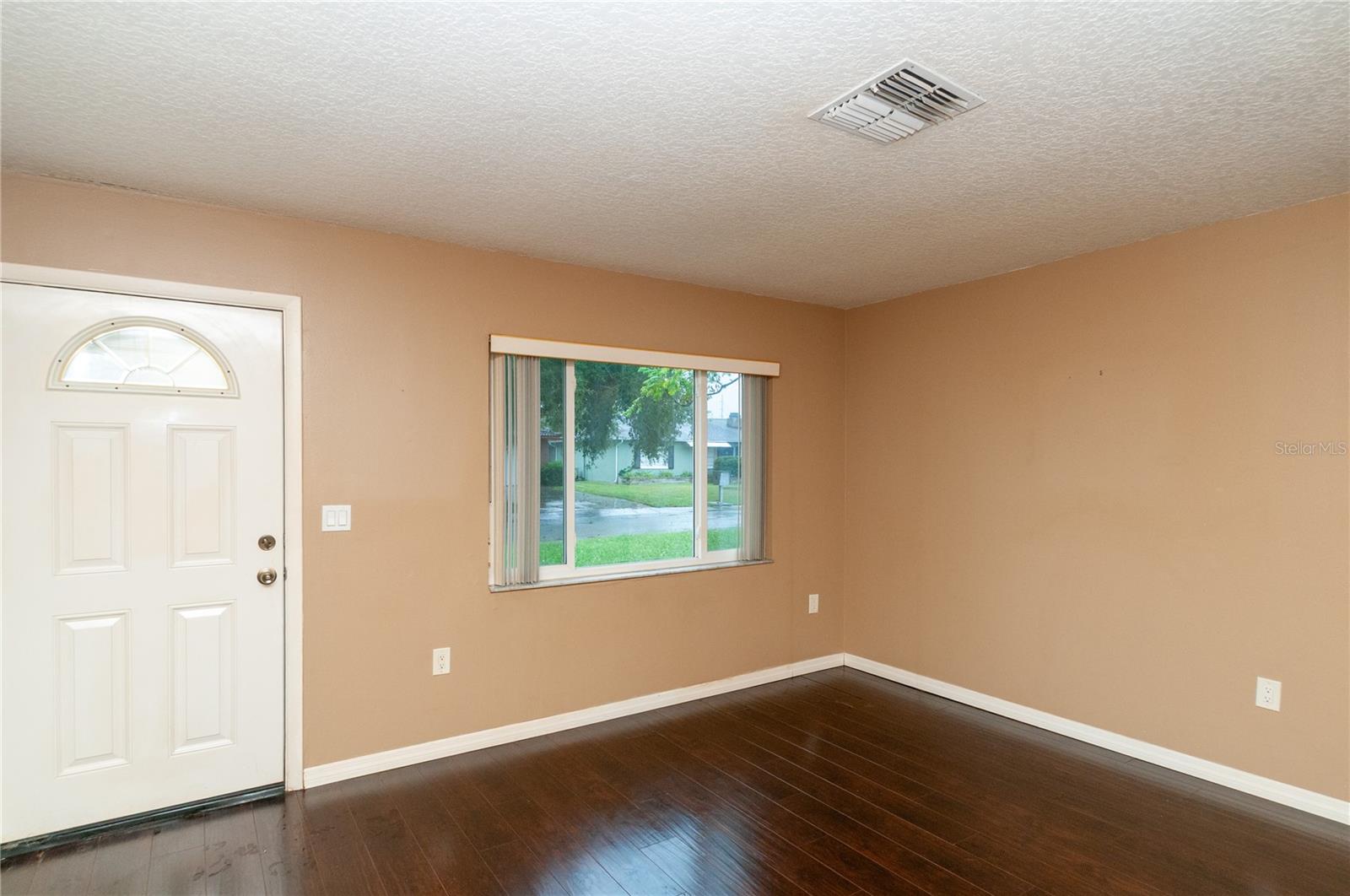 5117 BROOKSIDE LN — photo 13