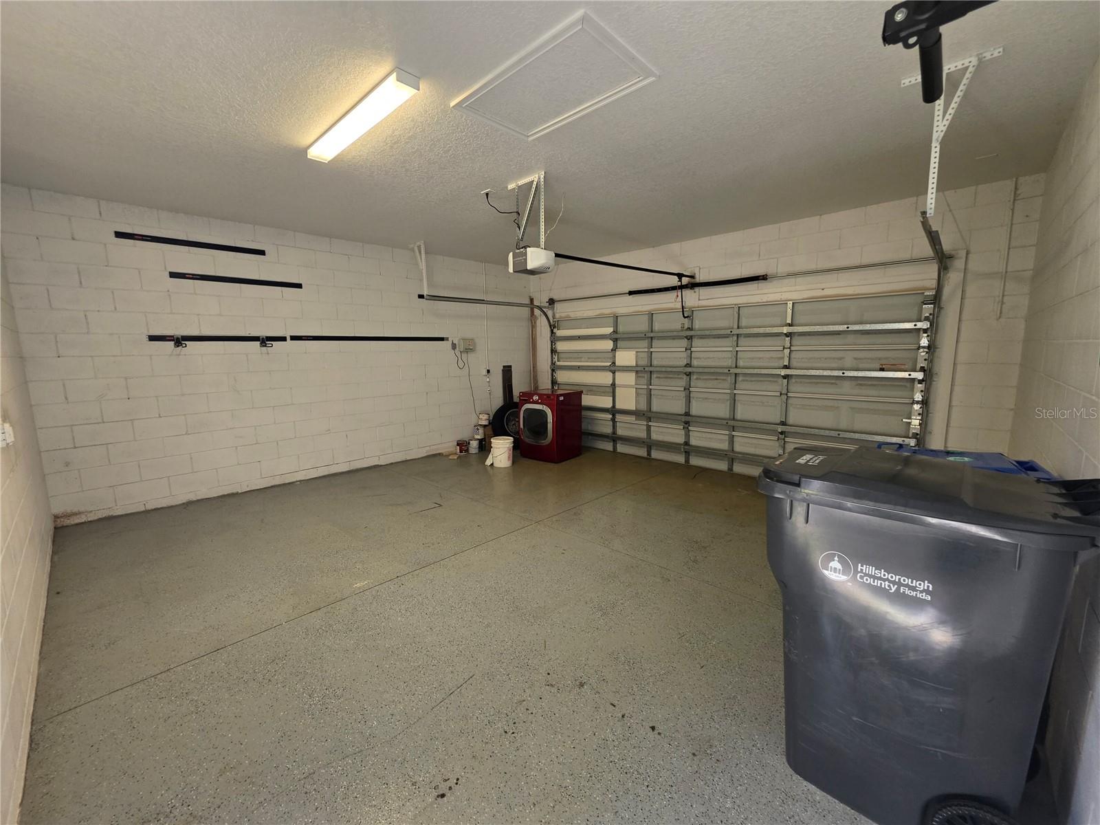 7920 HAMPTON LAKE DR — photo 4