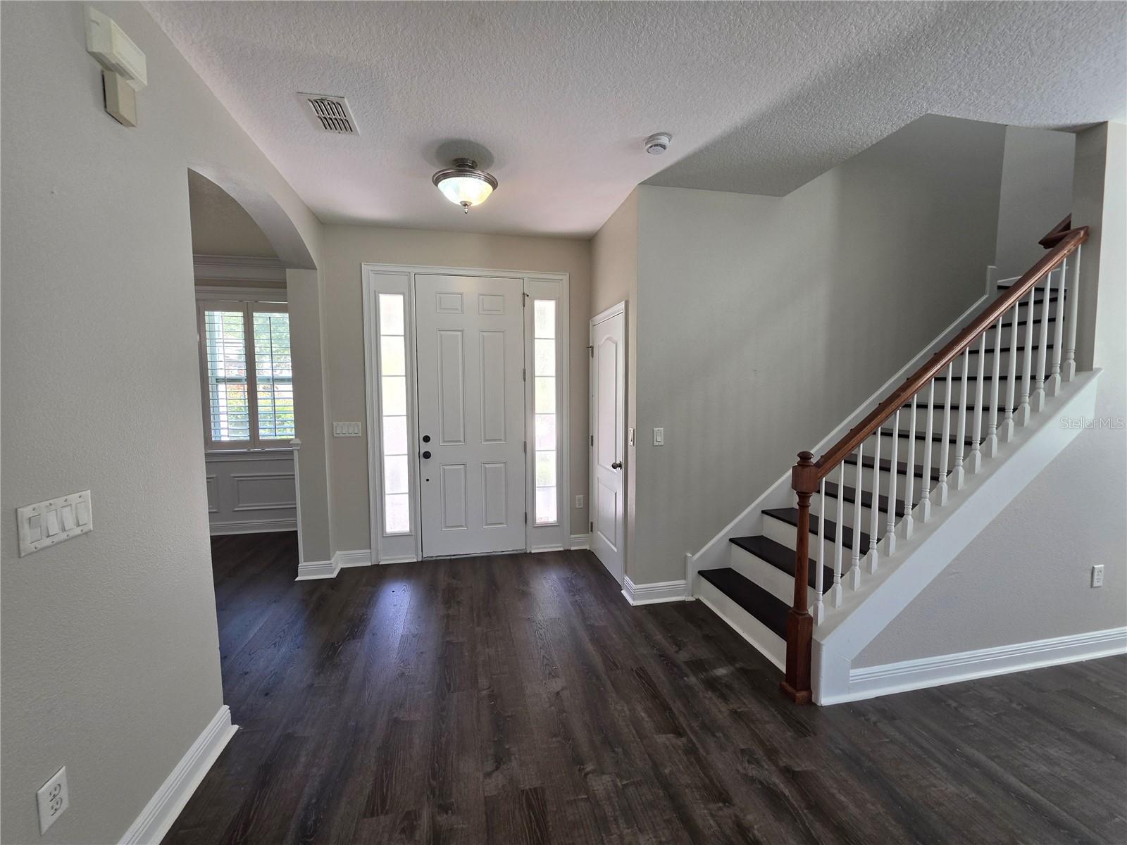 7920 HAMPTON LAKE DR — photo 49
