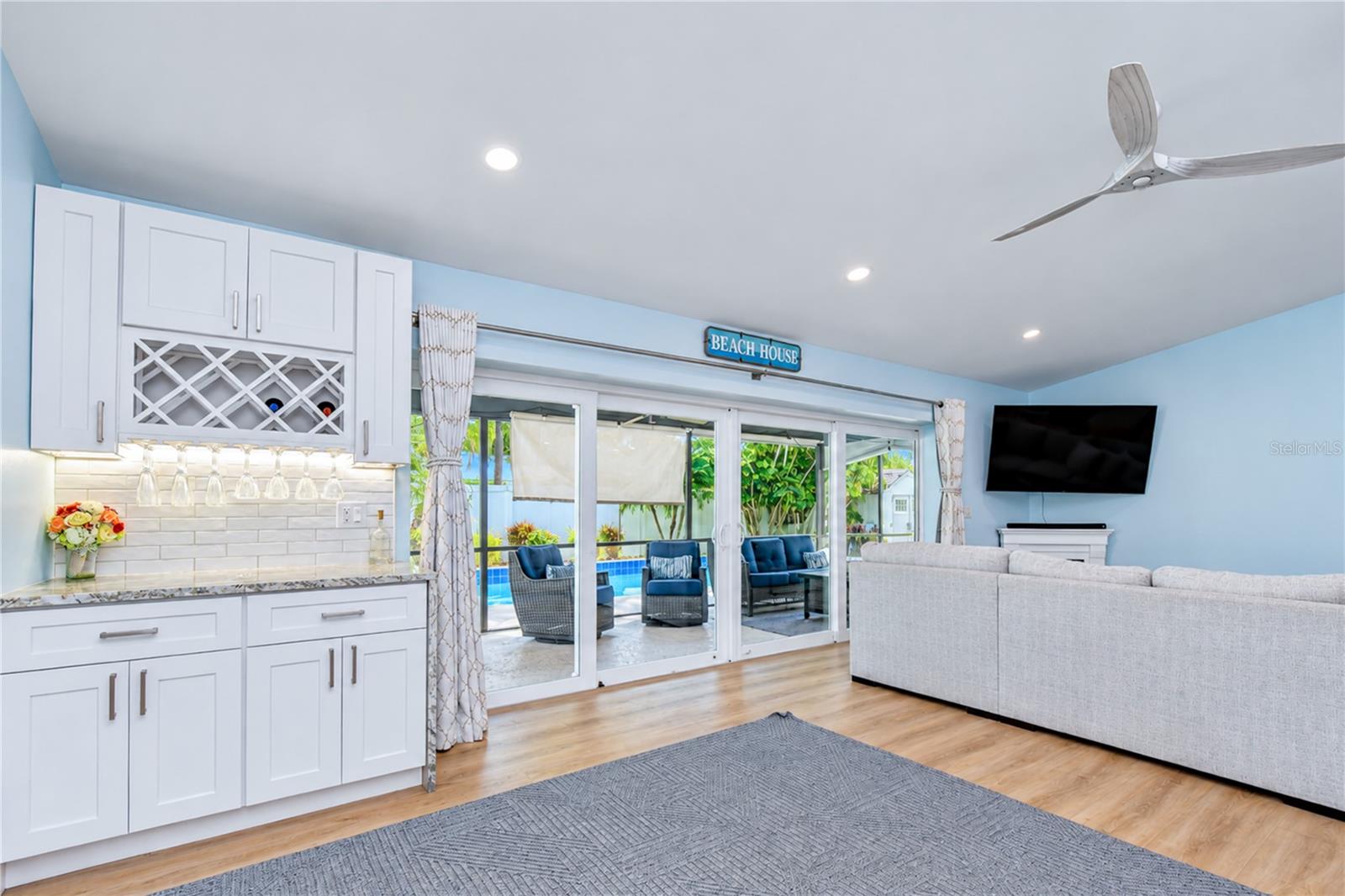 16201 PARKSIDE DR — photo 13